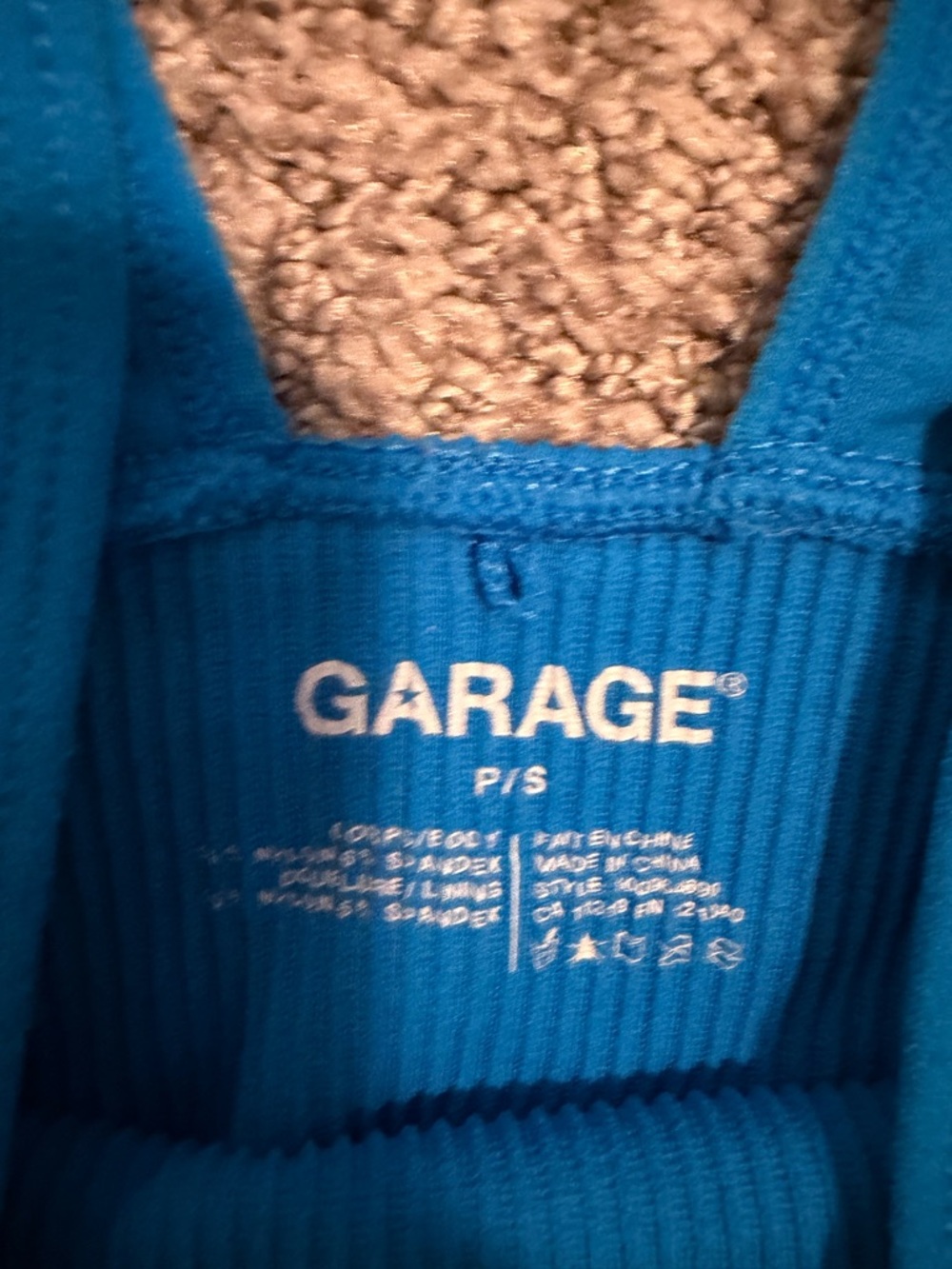 Garage Blue Ribbed V-Neck Crop Top - Picture 2 of 2